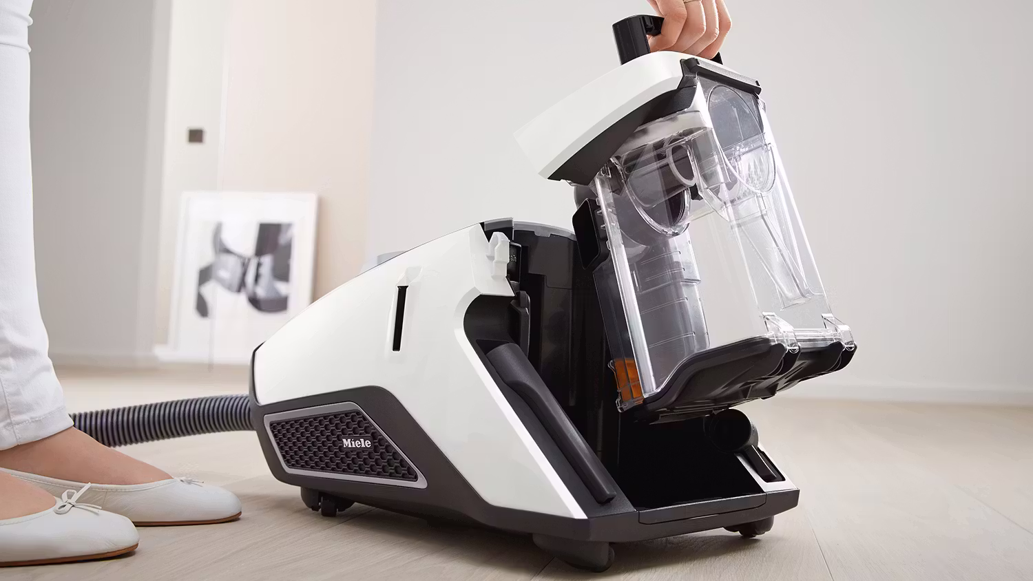The Ultimate Guide to Buy a Vacuum Cleaner for Stairs